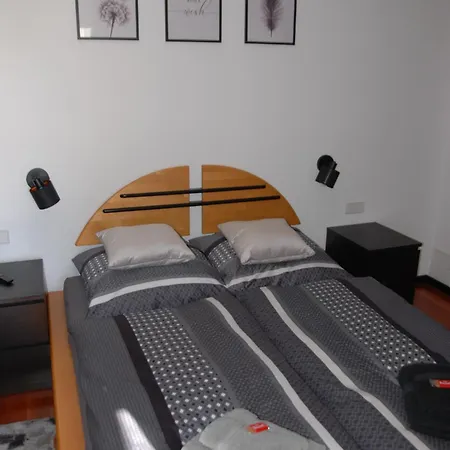 民宿 Am Buck Bei Basel 罗拉赫